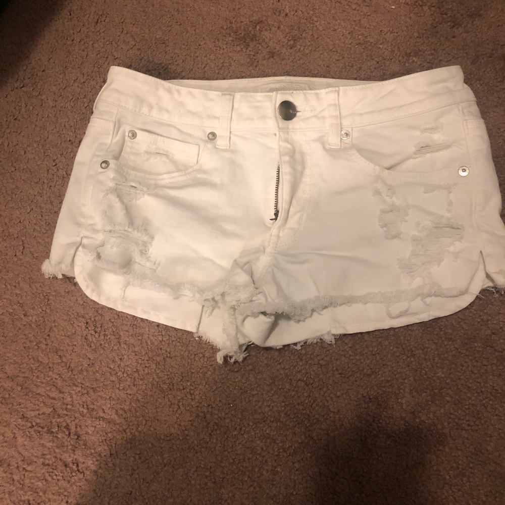 American eagle 🦅 white shorts 6